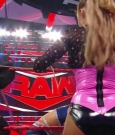 WWE_Monday_Night_Raw_2020_10_05_720p_HDTV_x264-NWCHD_mp40370.jpg