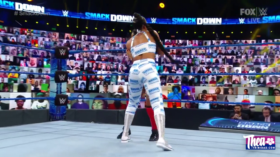 Smackdown_10_232020-10-23-22h23m44s157.png