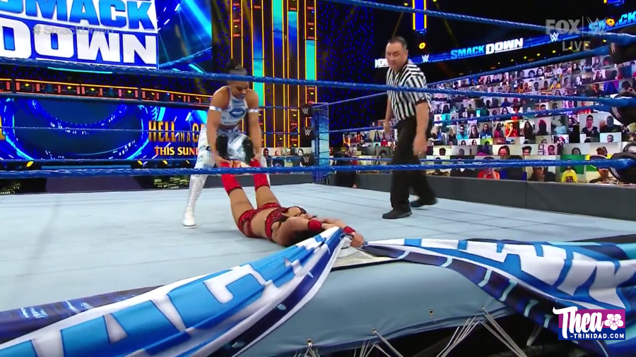 Smackdown_10_232020-10-23-22h24m17s664.png