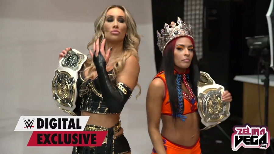 Queen_Zelina_and_Carmella_revel_in_their_championship_victory__Raw_Exclusive2C_Nov__222C_202100027.jpg