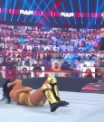 WWE_Monday_Night_Raw_2020_09_28_720p_HDTV_x264-NWCHD_mp40265.jpg