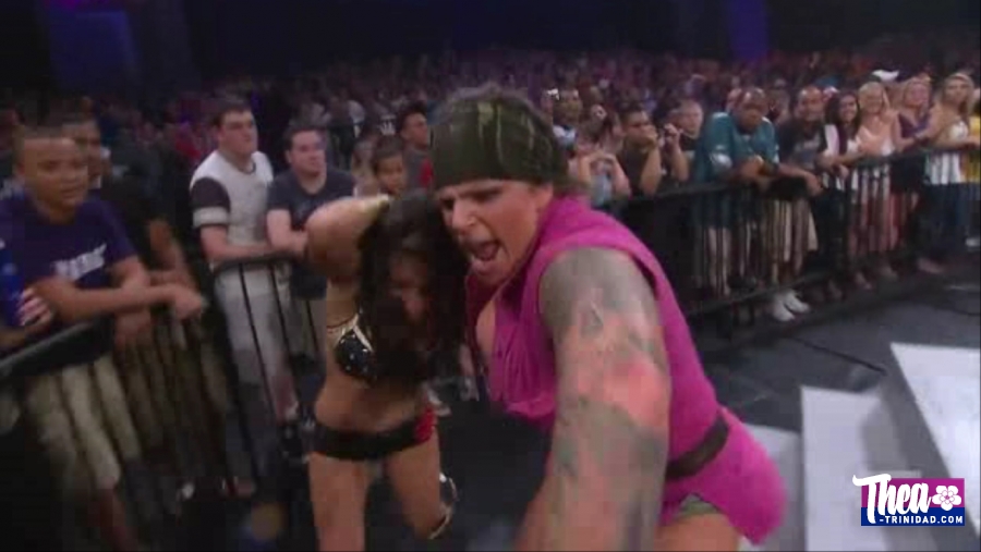 TNA_Impact_Wrestling_2011_08_25_HDTV_XviD-W4F_avi_000967064.jpg