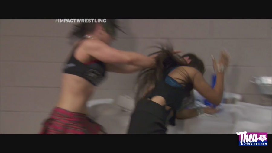 TNA_Turning_Point_2011_720p_WEB-DL_x264_Fight-BB_mp4_001100701.jpg