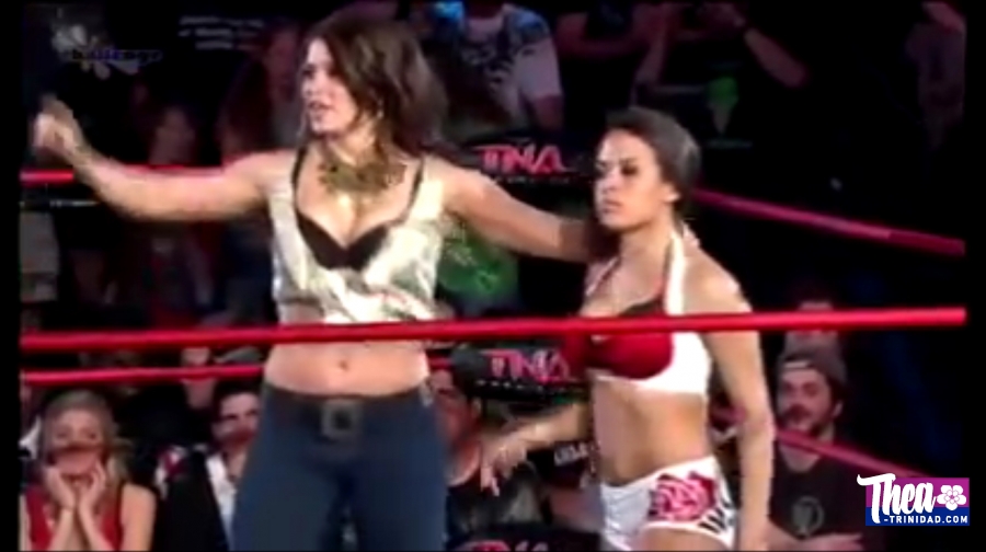Angelina_Love_vs_Rosita_TNA_Xplosion__15_03_11_mp4_000175040.jpg