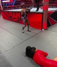 WWE_Monday_Night_RAW_2020_01_06_720p_HDTV_x264-KYR_mkv1871.jpg