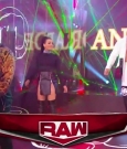 WWE_Monday_Night_Raw_2020_06_08_720p_HDTV_x264-NWCHD_mp40030.jpg
