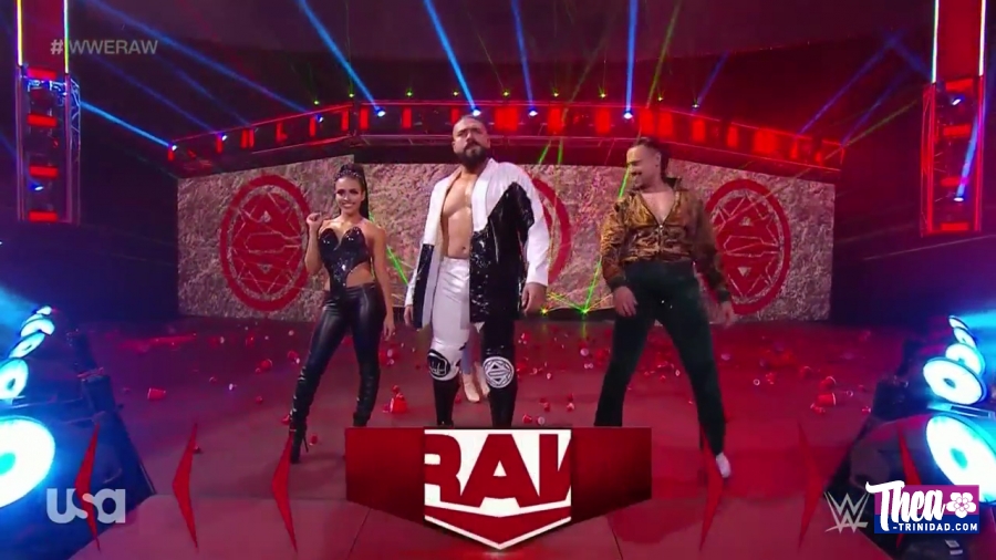 WWE_Monday_Night_Raw_2020_08_31_720p_HDTV_x264-NWCHD_mp40062.jpg