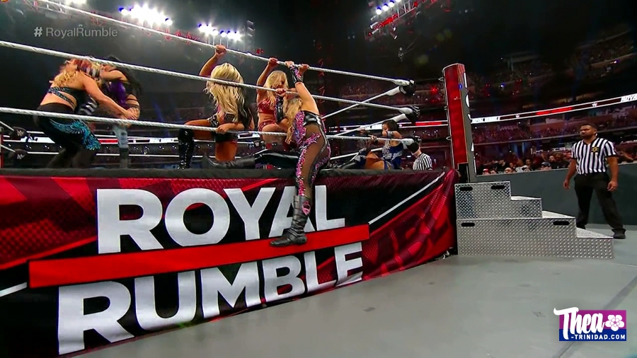 WWE_Royal_Rumble_2020_PPV_720p_HDTV_x264-Star_mkv2750.jpg