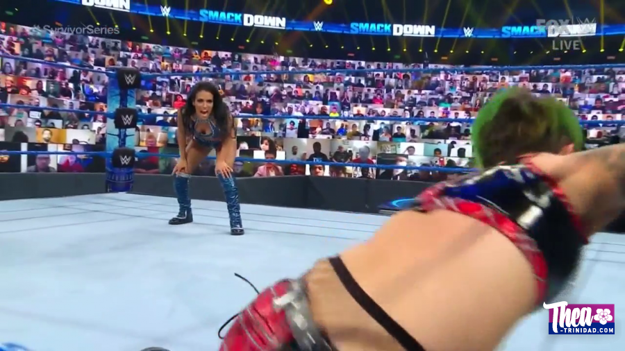 Smackdown_2020-11-06-22h51m59s712.png