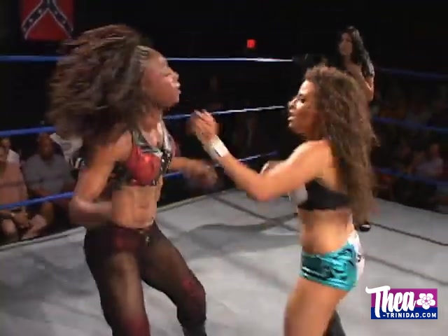 CWF_Mid-Atlantic_Wrestling_Rosita_28Divina_Fly29_vs__Jazz_with_referee_Shelly_Martinez_287_28_1229_554.jpg